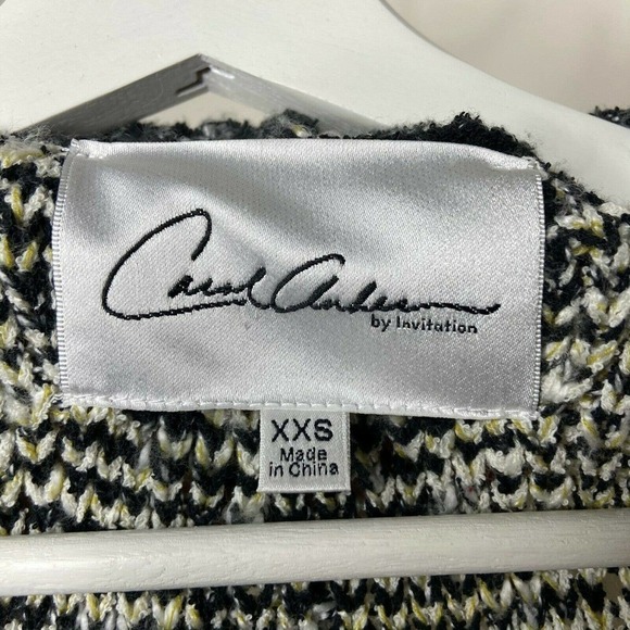 Carol Anderson Dolman Long Pocketed Cardigan - Picture 6 of 6